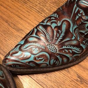 Patricia Nash Battista mule